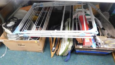 Household wares, comprising hand blender, iron, airer, Pyrex bowls, coat hangers, serving trays, etc