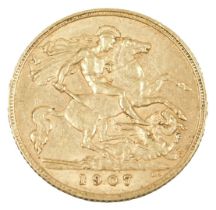 An Edward VII gold half sovereign 1907, 4.0g.