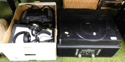 A Teac CD recorder system with turntable, model number LP-R500E-B, and a quantity of associated item