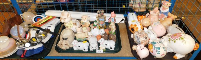 Ceramics to include teacups, saucers, ornaments, piggy banks, watches, etc. (3 trays)