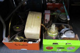 General household effects, to include a Little Maestro radio, brass chargers, kitchenalia, etc. (2 b