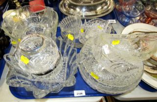 A group of glassware, to include moulded glass bowls, milk jug, rose bowl, etc. (1 tray)