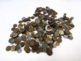 Various GB pre decimal coinage, to include George VI and later pennies, other copper coinage, etc. (
