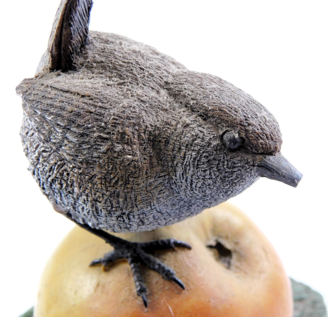 A collection of animal ornaments, comprising Arden Sculptures Collection bird on apple, Sheraton and - Image 3 of 4