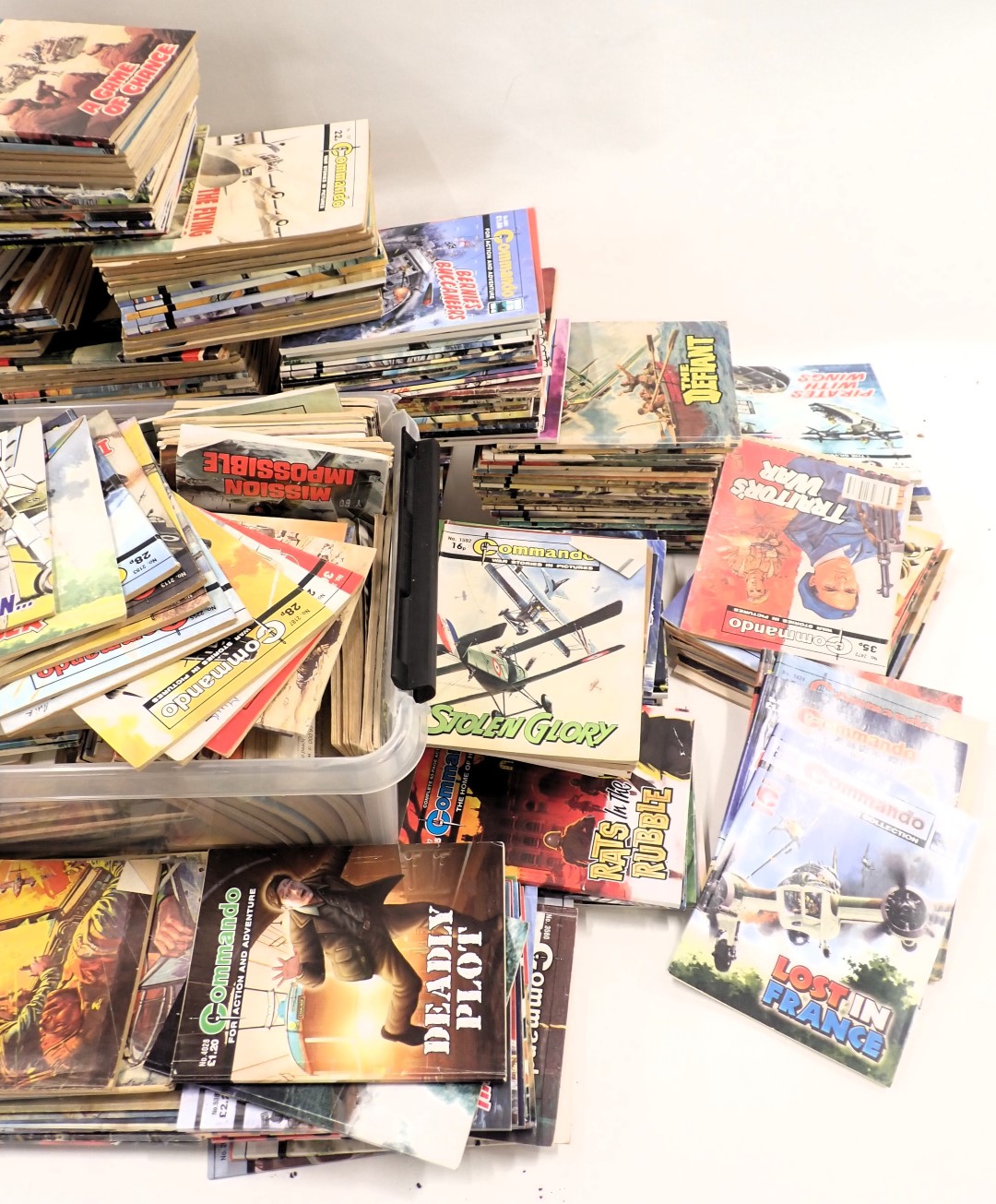 A large collection of Commando Magazines, various years. - Image 3 of 3