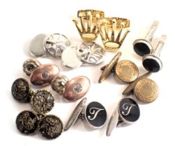 A group of gentleman's jewellery, comprising small group of plated and rolled gold cufflinks, and a