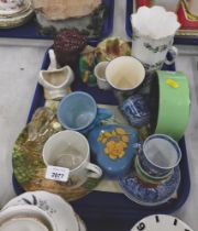 Blue and white cups and saucers, a Smiths electric green mantle clock, raspberry and horseradish dis