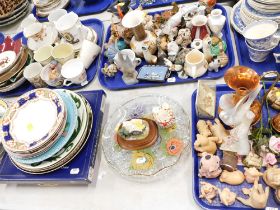 Ceramics and ornaments, Piggins figures, other animal ornaments, glass plates, cabinet plates, cups