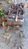 A wooden fire grate, cockerel meat hanging hook, small group of tools, etc. (a quantity)