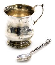 A George V silver christening tankard, of baluster form, Birmingham 1931, 1.43oz, and a continental