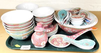 Oriental ceramics, to include rice bowls, dishes, spoons, etc. (1 tray)