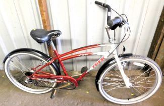 A Trek Calypso lady's bicycle.