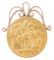 A George V gold full sovereign, dated 1914, in yellow metal mount, 8.7g.