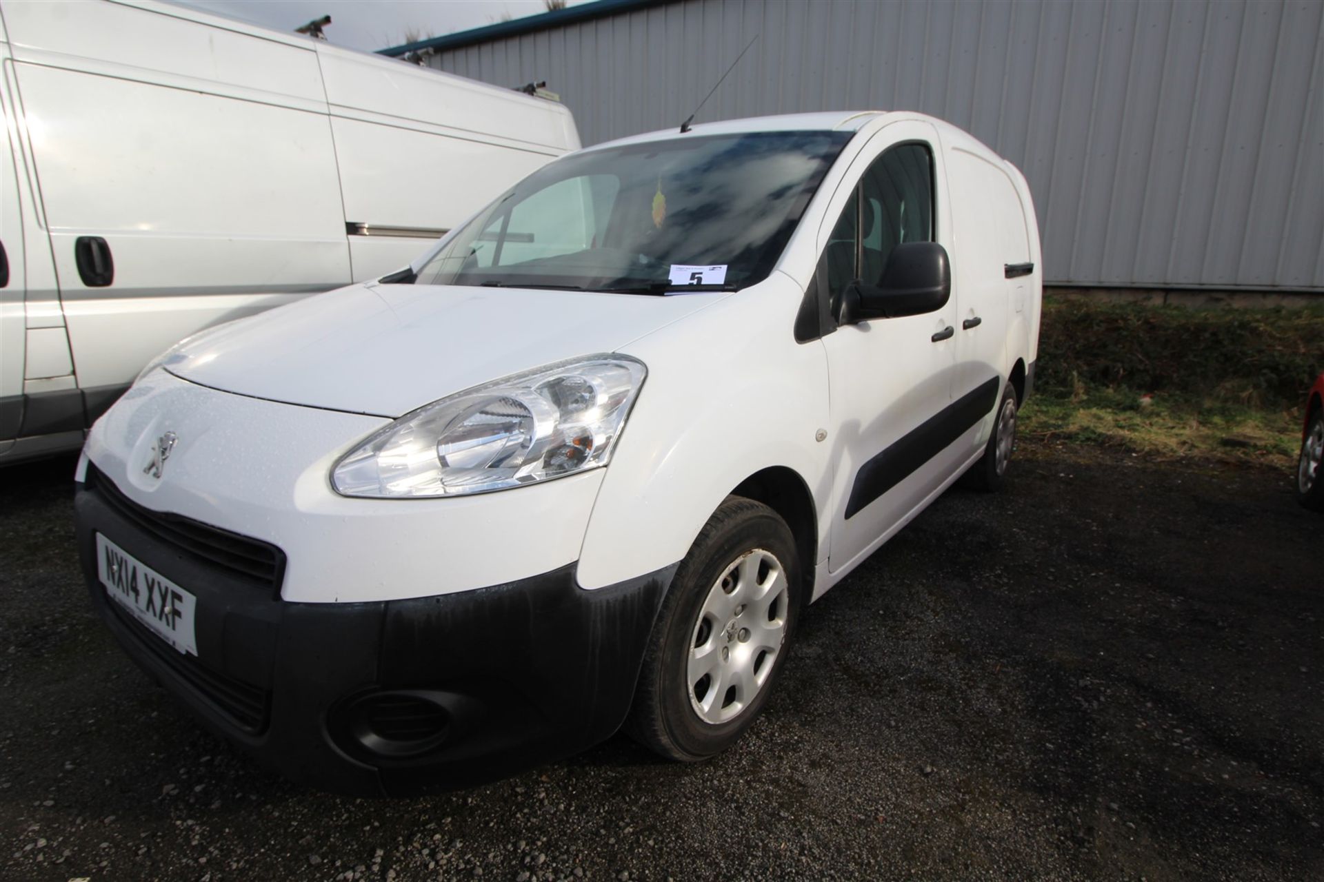 MARCH 2014, PEUGEOT PARTNER CRC HDI VAN, REGISTRATION NO: NX14 XXF, COMPLETE WITH FOLDING REAR