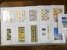 Philatelist - A collection of Japan/ Japanese Stamps to include various dates and themes