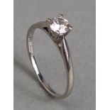 9ct white Gold ring set with a single stone size approx 'L'