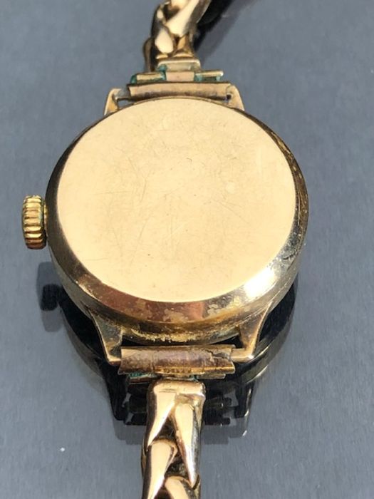 9ct Gold cased (DENNISON wristwatch with 9ct Gold strap (weight without movement 13.4g) by maker - Image 5 of 7