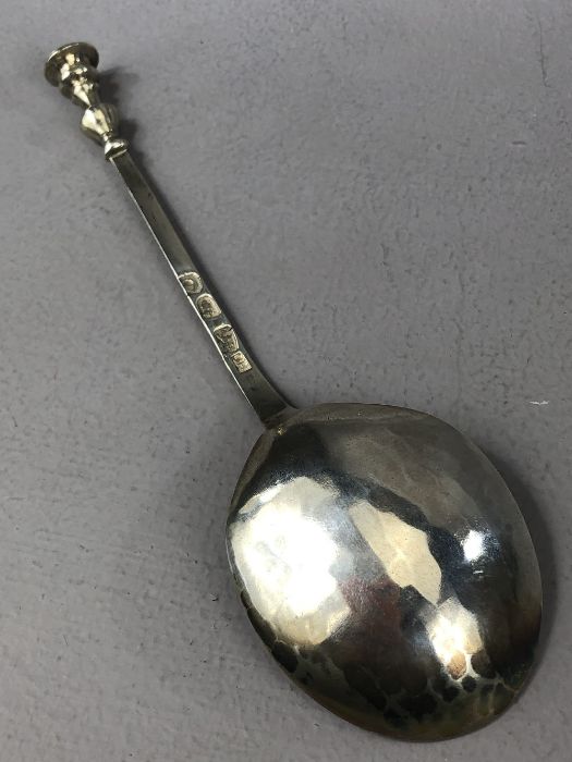 Silver spoon hallmarked for London 1780 with large hammered bowl and maker CH possibly Charles - Image 5 of 6