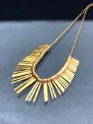 9ct Gold necklace with Art Deco style graduated fringe detailing approx 40cm in length & 5g