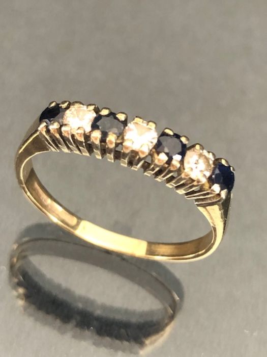 9ct Gold Diamond and Sapphire seven stone ring in claw settings approx size 'S' & 2.8g - Image 3 of 6