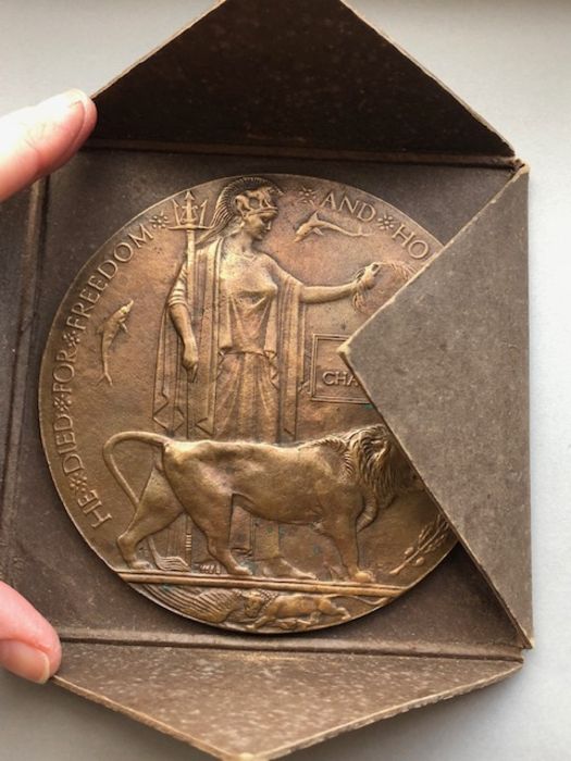 World War One Death Penny / Death Plaque 'George Charles Marley' in original box - Image 4 of 5