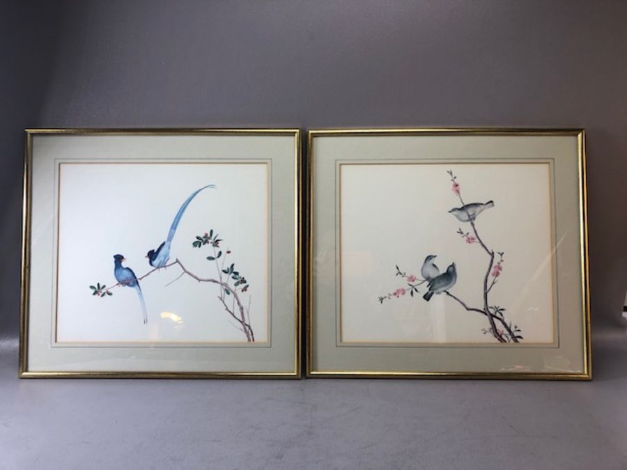 Pair of Chinese framed prints of birds, each approx 36cm x 31cm (inside mount)