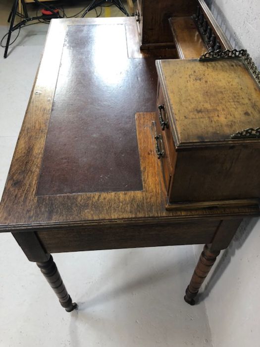 Antique writing desk on turned legs and castors with burgundy leather insert and gallery with - Image 15 of 17