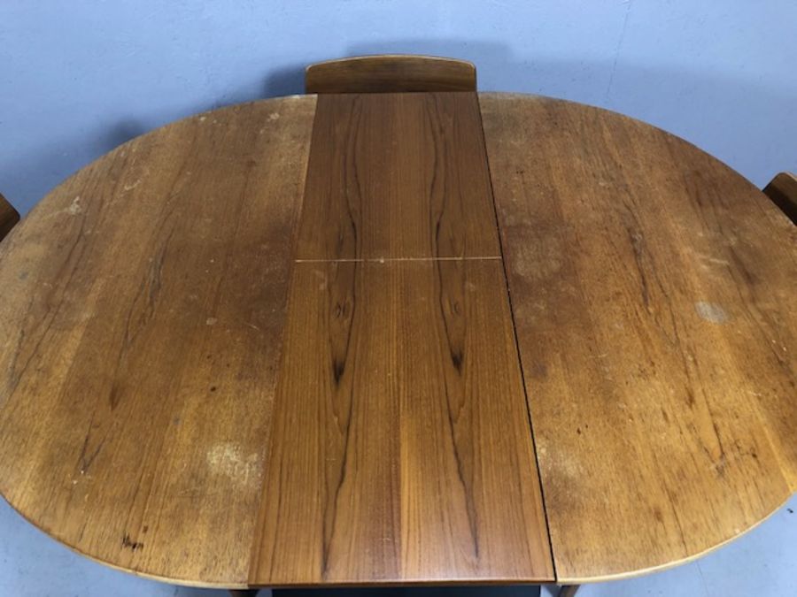 Mid century teak extending dining table by Nathan accompanied by four teak dining chairs with - Image 10 of 10