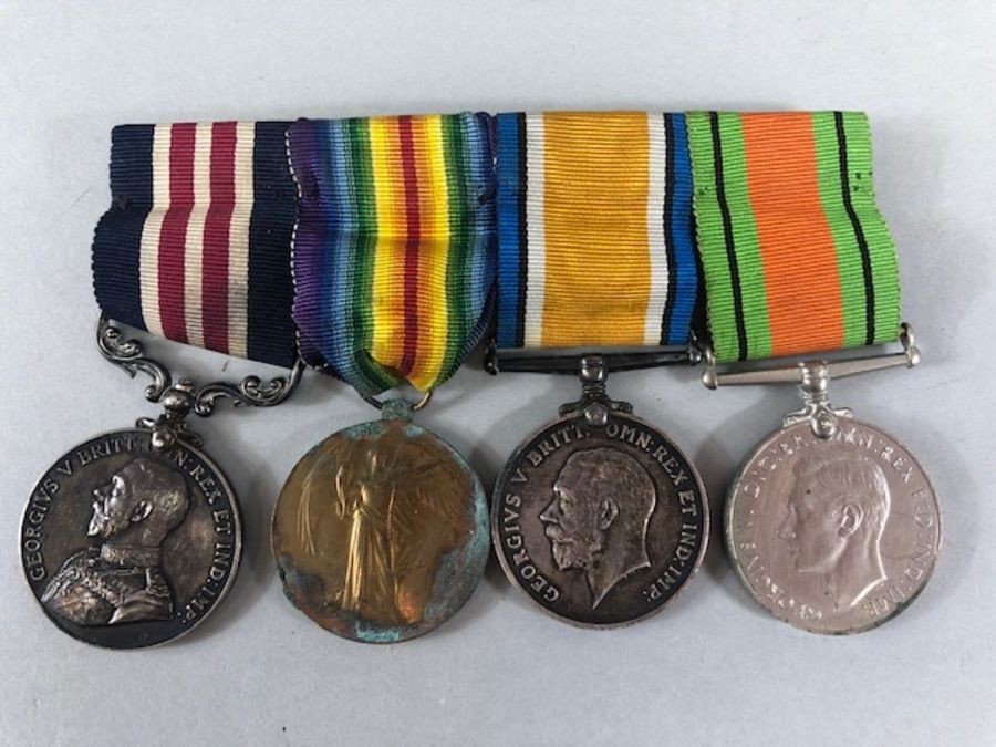 Medals: Collection of four WWI medals, trio of medals plus the George V FOR BRAVERY IN THE FIELD - Image 2 of 16