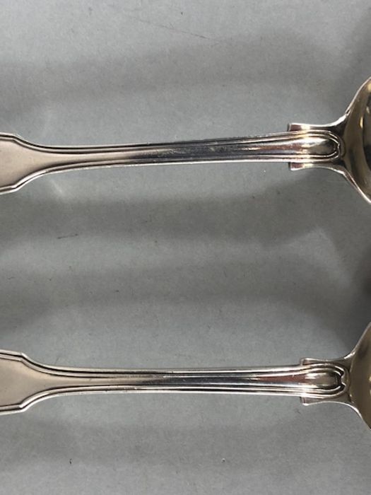 Pair of Victorian Sterling Silver hallmarked serving spoons dated 1846 & 1847 by maker Chawner & - Image 8 of 9