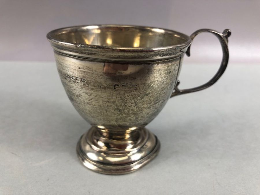 Collection of silver hallmarked items to include a silver photo frame, Silver cup, flatware and - Image 14 of 29