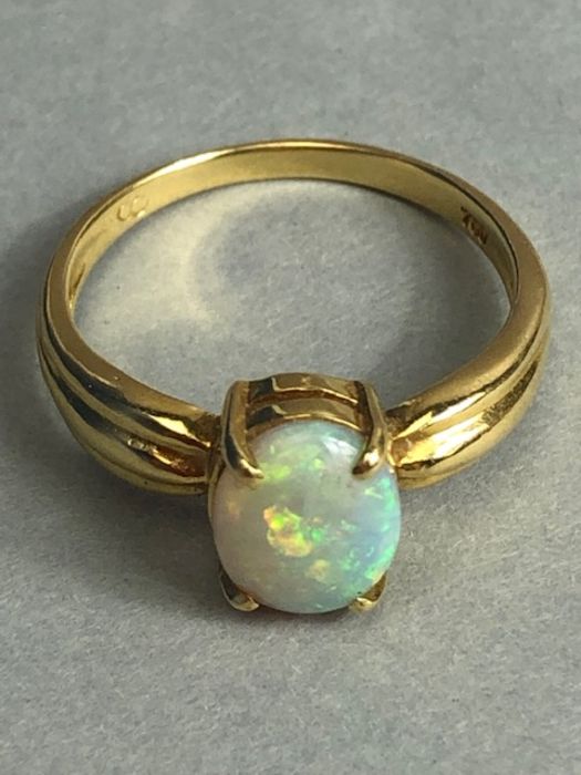 18ct Gold ring set with a cushion cut Opal approx 7mm x 9mm in a four claw setting size approx 'N' & - Image 5 of 5