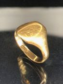 18ct Gold gold unmarked signet ring size 'N' & 4.6g