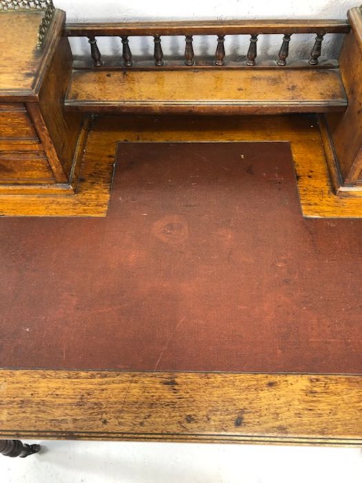 Antique writing desk on turned legs and castors with burgundy leather insert and gallery with - Image 4 of 17