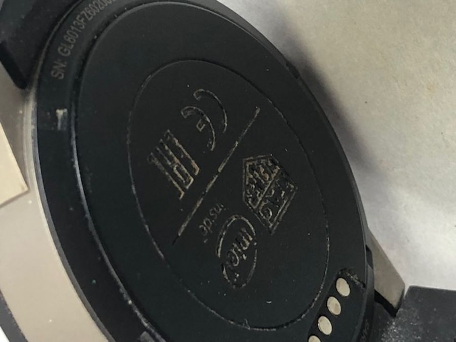 A Stainless Steel and Ceramic Electronic Digital Smartwatch, signed Tag Heuer, Tag Heuer Connected - Image 6 of 14