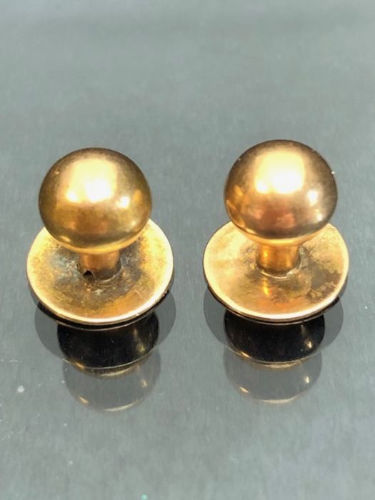 pair of 15ct Gold dress studs, fully hallmarked and approx 2.2g
