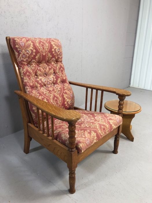 Vintage oak framed reclining and upholstered armchair with circular side table - Image 4 of 7