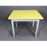 Retro melomine topped kitchen table, approx 81cm x 61cm 75cm tall