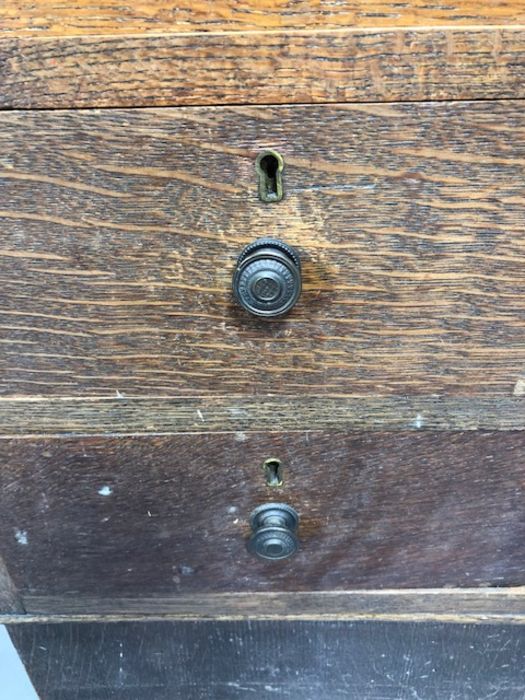 Harvey Nichols 1930s oak twin pedestal kneehole desk with eight drawers and green leather top, - Image 11 of 16