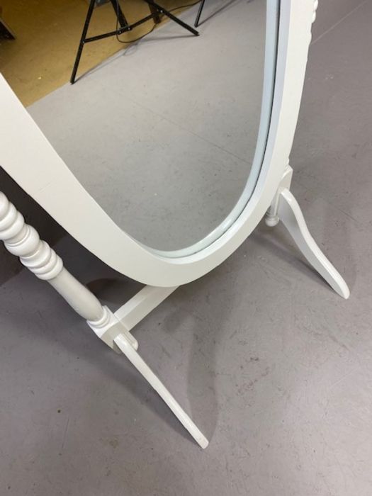 White painted cheval bedroom mirror, approx 115cm tall - Image 3 of 3