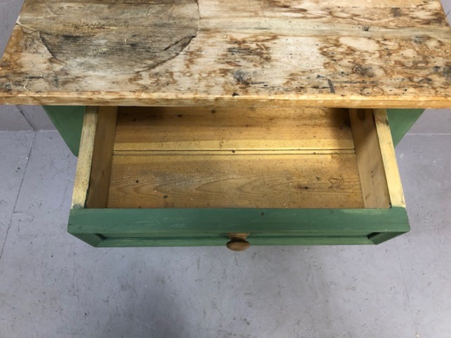 Painted wooden pine console table with fluted legs and single drawer, approx 66cm x 41cmx 76cm tall - Image 5 of 5