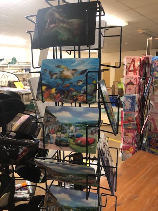 Shop display stand containing various 3D postcards - Image 6 of 10