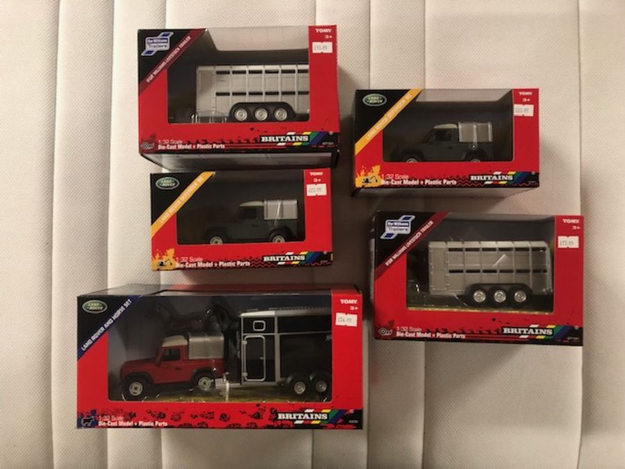 Collection of boxed Britians dye cast model toys to include Land Rovers and trailers (5)