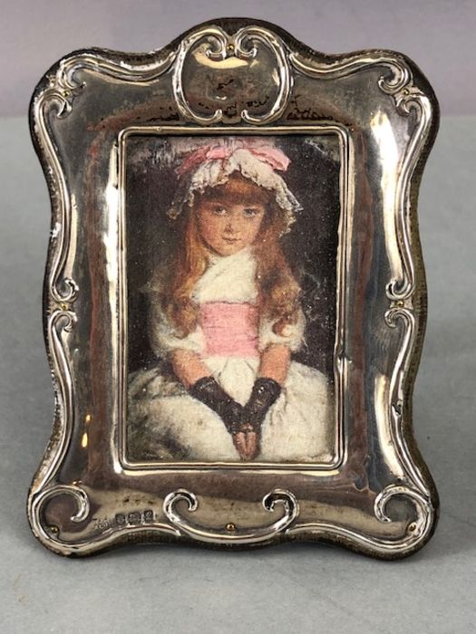 Edwardian Silver hallmarked photo frame with black velvet backing approx 9 x 6.5 hallmarked for