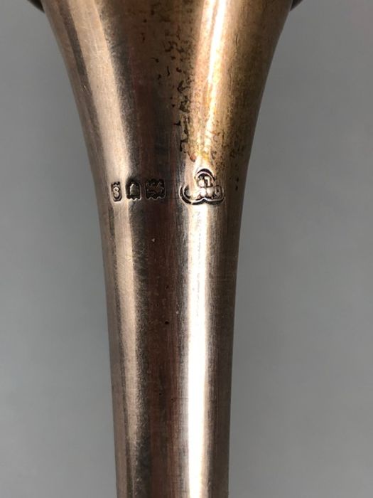 Silver hallmarked Hunting horn approx 30.5cm in length and hallmarked for London maker - Image 3 of 3