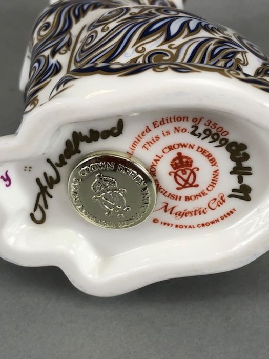 Royal Crown Derby 'Majestic Cat' paperweight, limited edition 2999/3500, signed, silver stopper, - Image 5 of 6