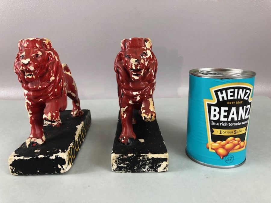 Pair of Booths Gin Red rampant lion advertising ceramic figurines each approx 15cm tall - Image 8 of 8