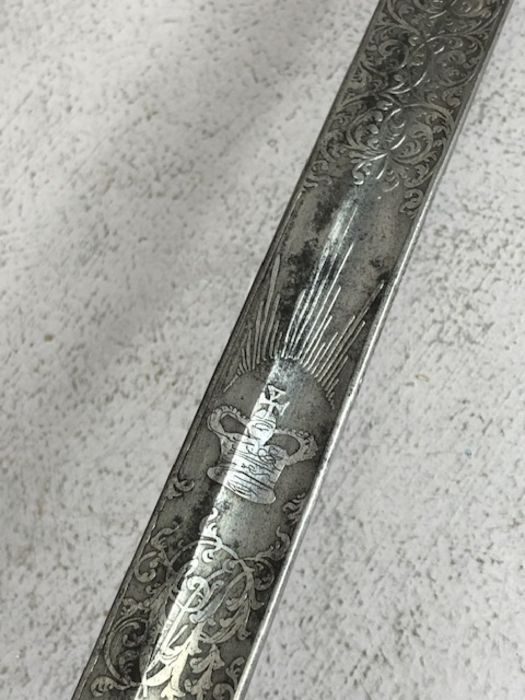 British Victorian 1827 Pattern Officers Sword blade etched DAWSON ROCHESTER etched with crowned VR - Image 34 of 49