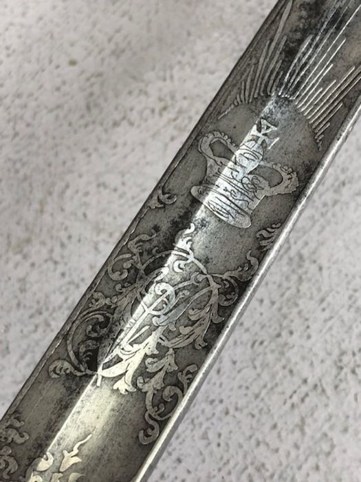 British Victorian 1827 Pattern Officers Sword blade etched DAWSON ROCHESTER etched with crowned VR - Image 35 of 49