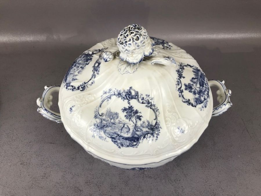 Large two handled lidded tureen and three soup plates/bowls by maker Haas and Czjzek, tureen - Image 3 of 15